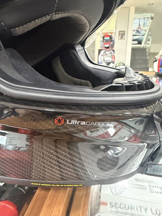 Capacete X-Lite Carbono M – X-552 Ultra – Excelente Estado