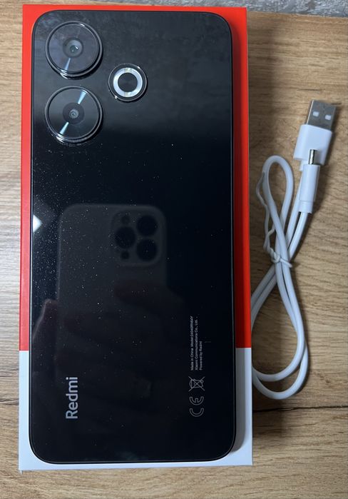 Продам  смартфон Xiaomi Redmi 13