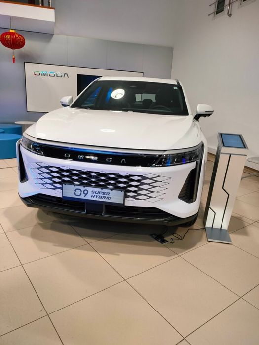 Omoda 9