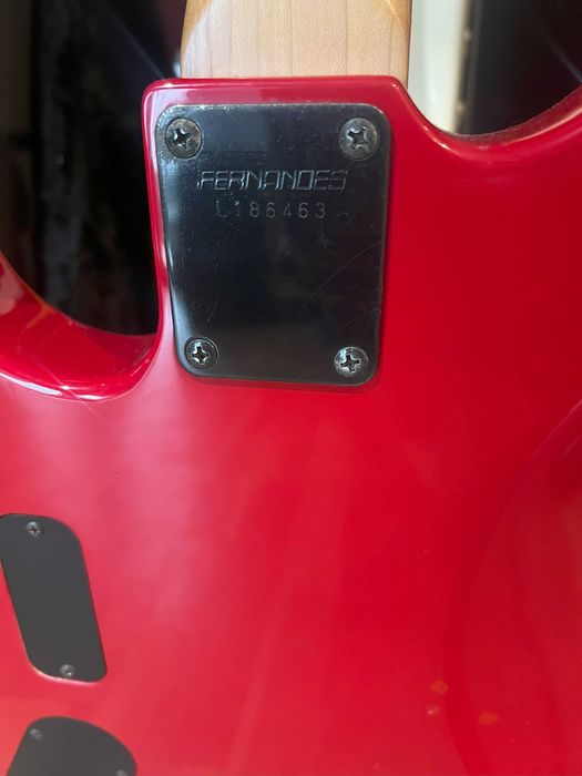 Fernandes PJ-50 1991r MIJ gitara basowa aktywna EMG skala 34"