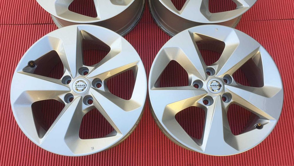 4351-Jantes 17 5x114.3 Originais Nissan Qashqai Juke tbm Renault
