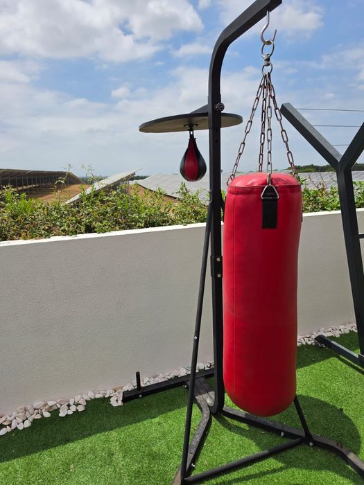 Vendo Saco de boxe