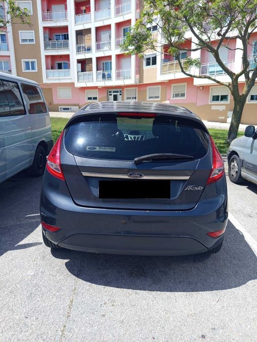 Ford Fiesta 2009 , inspeção de Abril 2026, bom estado.