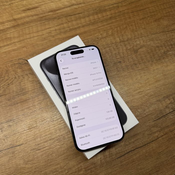 Apple iPhone 15 Pro 128GB Black Titanium pełny zestaw 3 case FineWoven Silicone