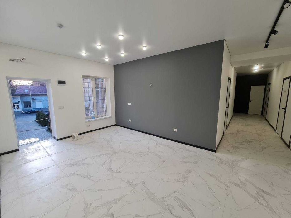 Продаж комерції під інвестицію. Центр міста