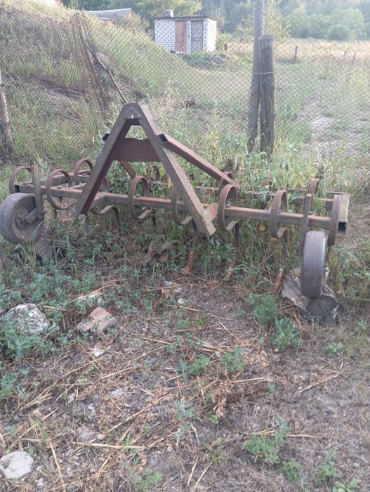 Продам трактор Т25