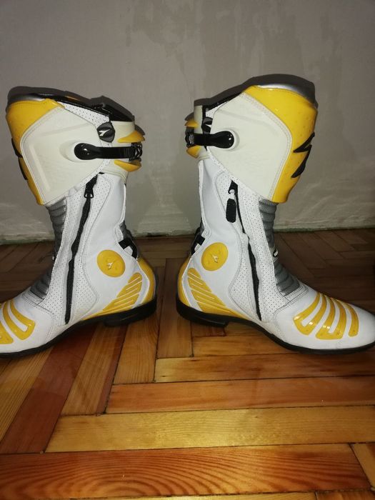 Мотоботи diadora