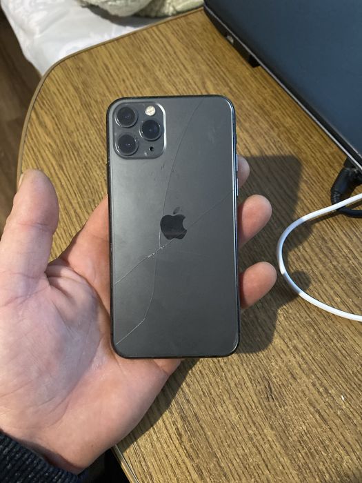 Iphone 11 pro 256 icloud