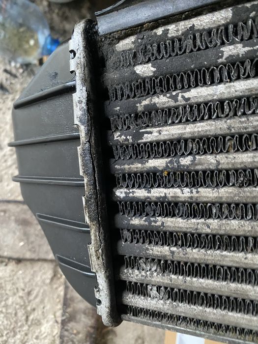 Інтеркуллер Bmw X3, e46 з дефектом