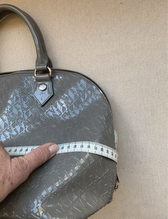 Armani Jeans carteira de verniz