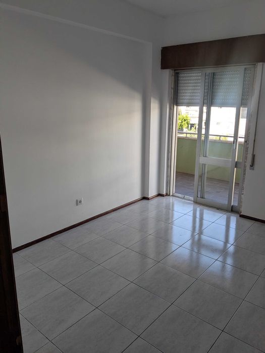 Apartamento para arrendar T2