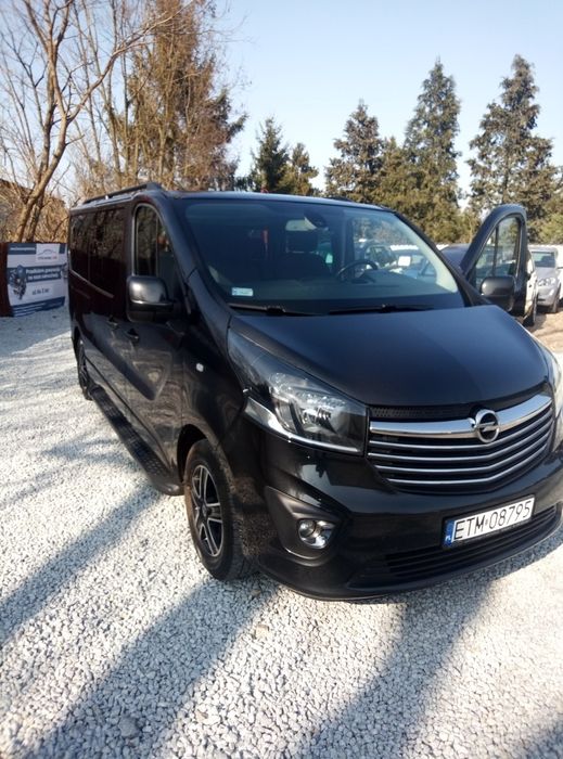 Transport osób wyjazdy przewóz 8+kierowca