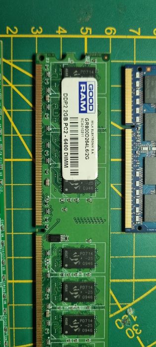 Pamięć RAM DDR2 DDR3 DDR4 2GB 8GB 16GB