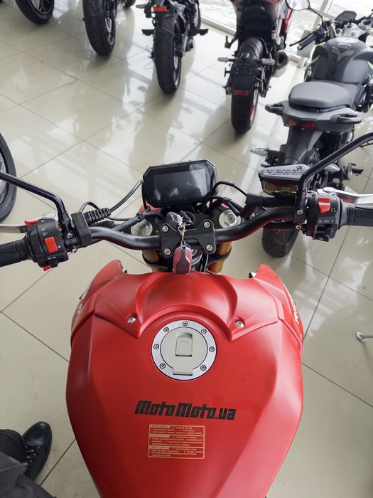 Мотоцикл RIDER Dukati V4 400