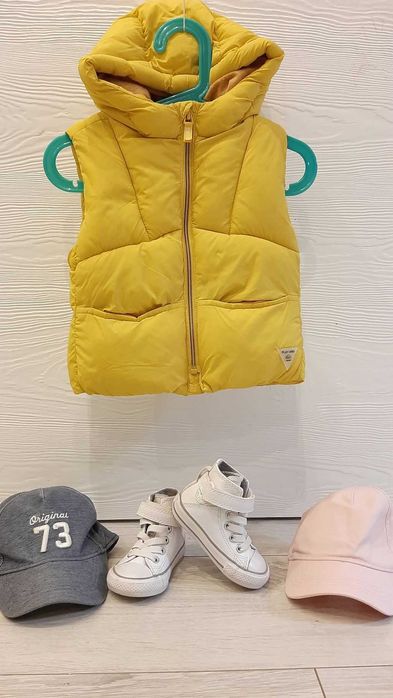 trampki conwerse rozm. 20 + kamizelka ZARA.