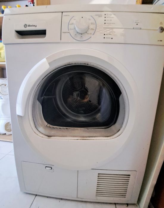 Máquina de secar roupa usada Balay