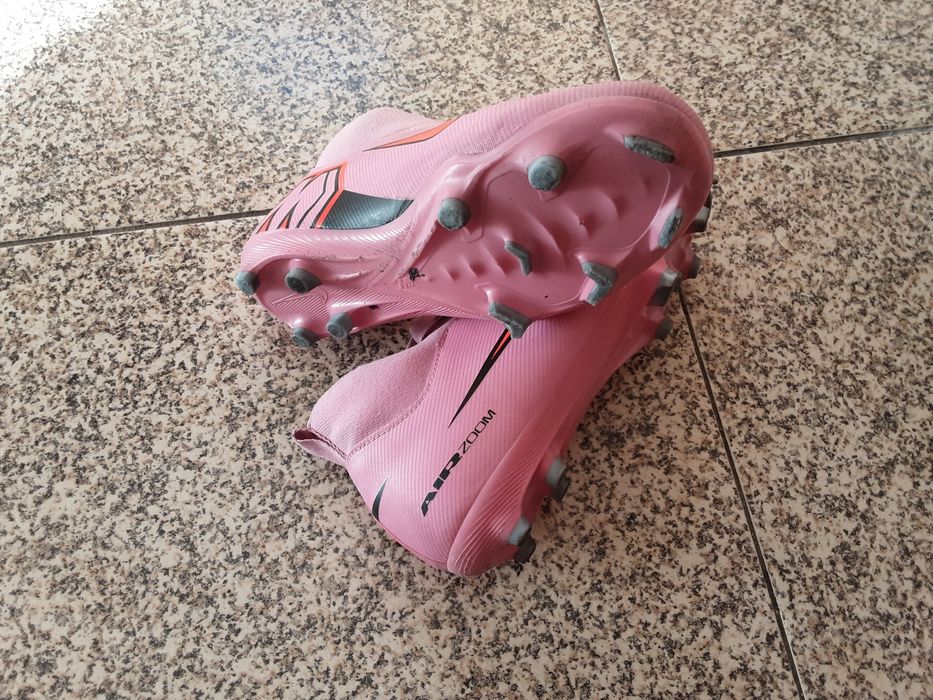 Chuteiras Nike AirZoom 37.5
