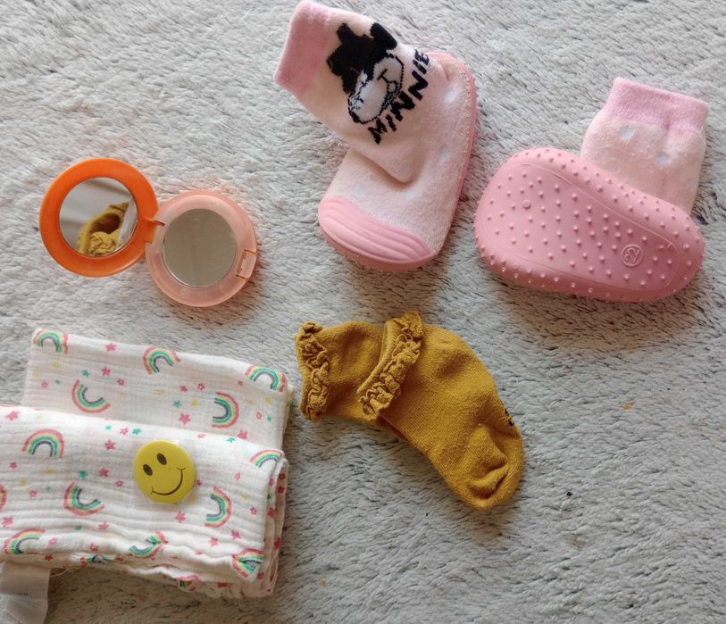 Fantástico Conjunto acessórios bebé, composto por 11 peças