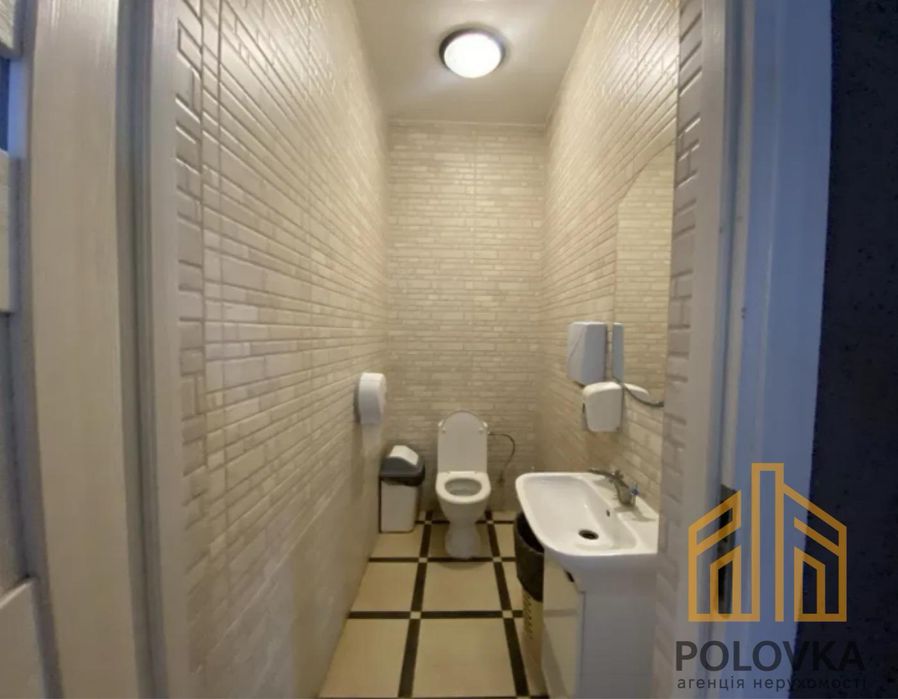 Ексклюзивний продаж комерційного приміщення, Чоп