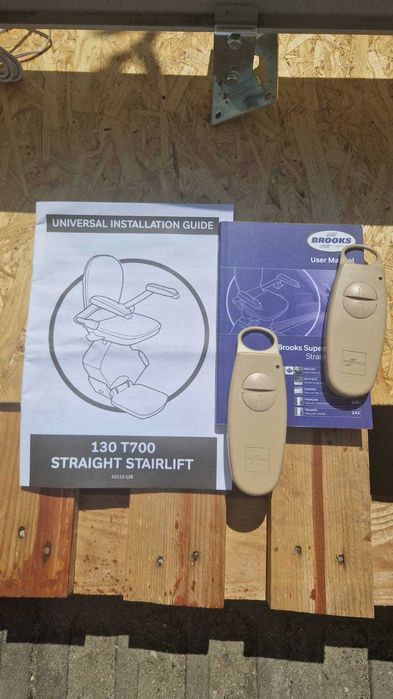 Winda schodowa zewnętrzna Brooks krzesło podnośnik inwalidzka prosta