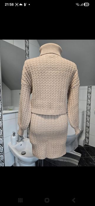 Mohito komplet SM beżowy sweter golf spódnica