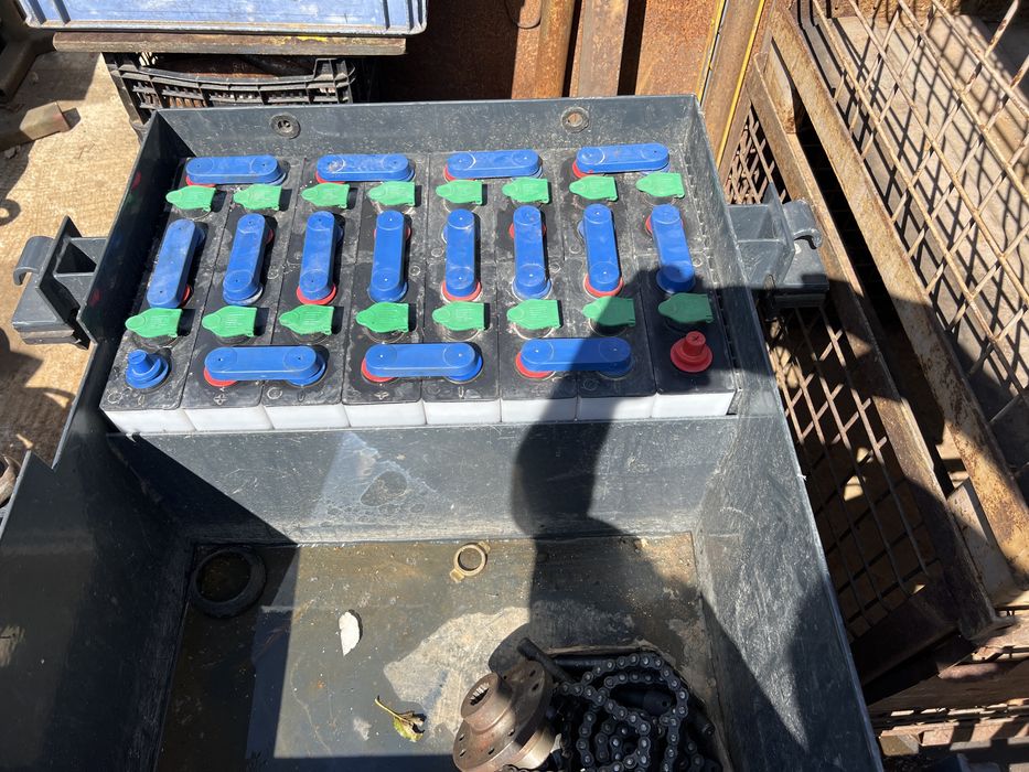 Bateria trakcyjna 32V