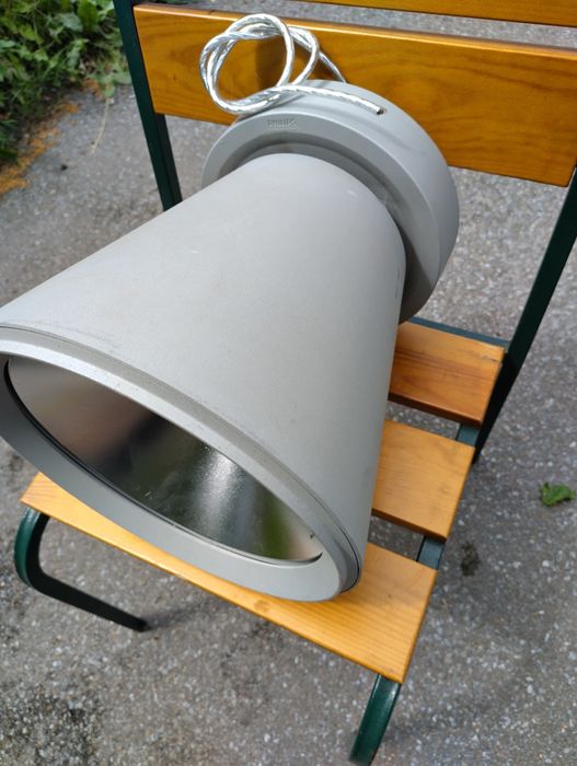 Диодный светильник, прожектор  для цеха,  гаража, склада, Philips