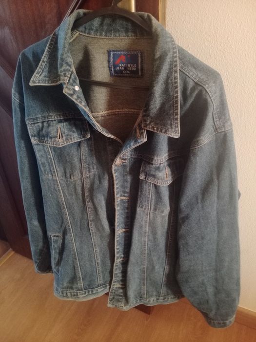 Blusão de ganga como novo