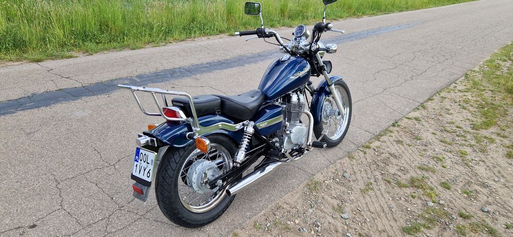 Honda Rebel 250.