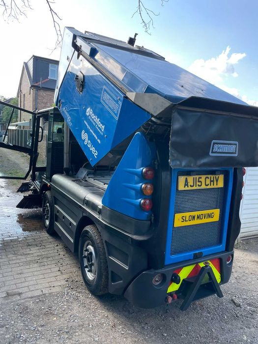 Підмітально-прибиральна машина SCHMIDT SWINGO 200