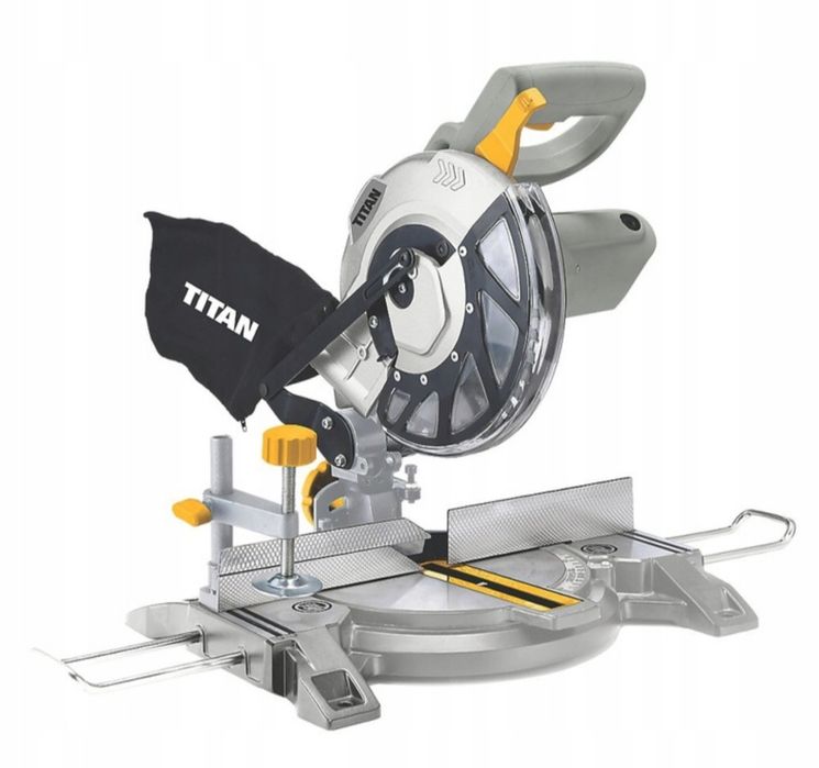 Piła ukośnica Titan  1400 W 210 mm