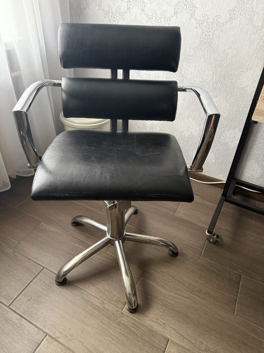 Перукарське обладнання