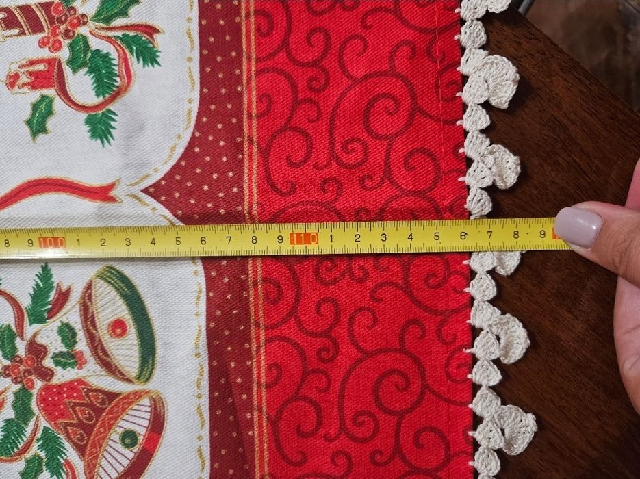 Toalha natal com renda feita à mão (Nova)