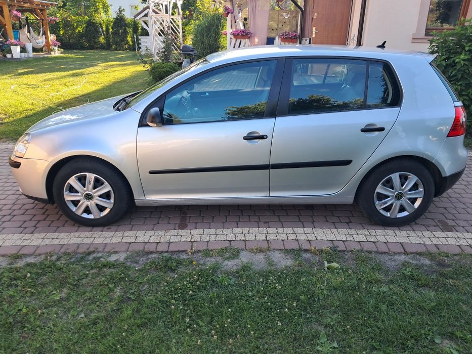 Volkswagen Golf 5 2.0 sdi.