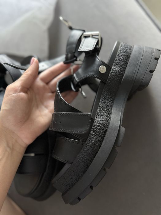 Босоніжки Buffallo  черные