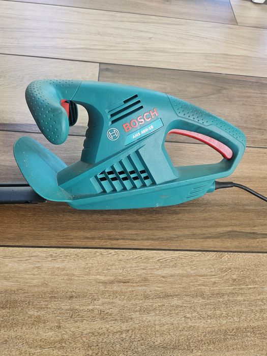 Bosch przewodowe nożyce do żywopłotu