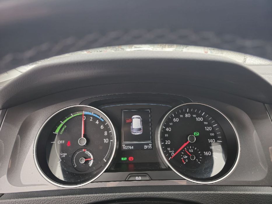 Volkswagen e-Golf 2014