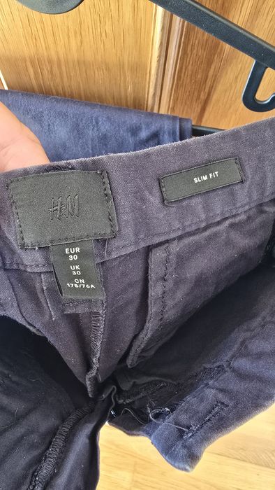 Calças H&M slim fit (tamanho 30)