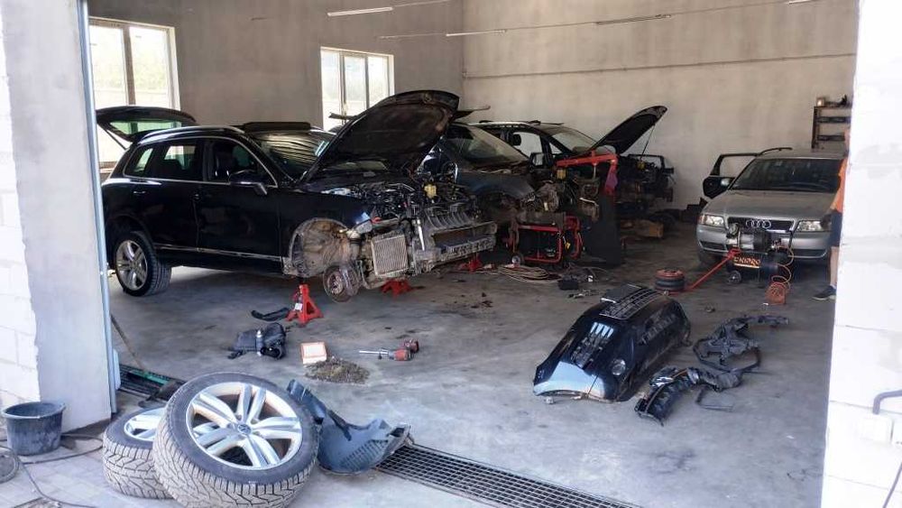 Разборка Volkswagen Touareg NF Запчасти ШРОТ РОЗБОРКА Таурег 2010-14г