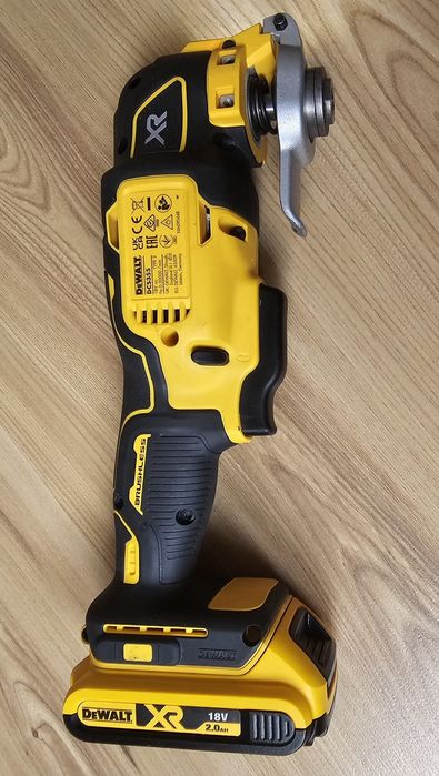 Dewalt urządzenie wielofunkcyjne DCS 355