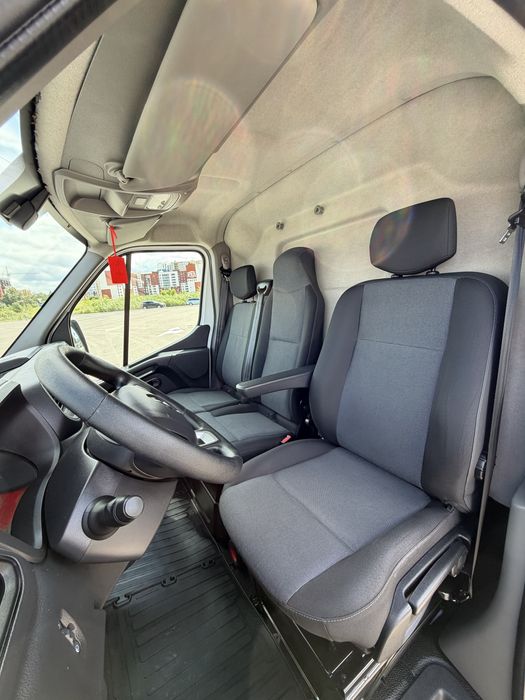 Renault Master L3H2 2022р.