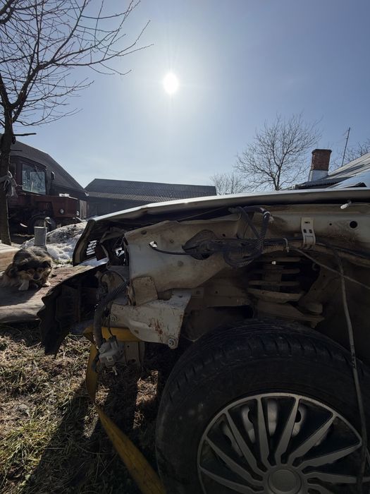 Продам Daewoo Lanos  після дтп
