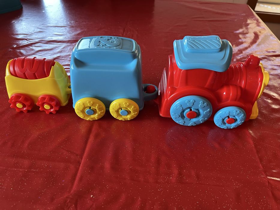 Disney Baby Clementoni: Comboio de atividades Mickey