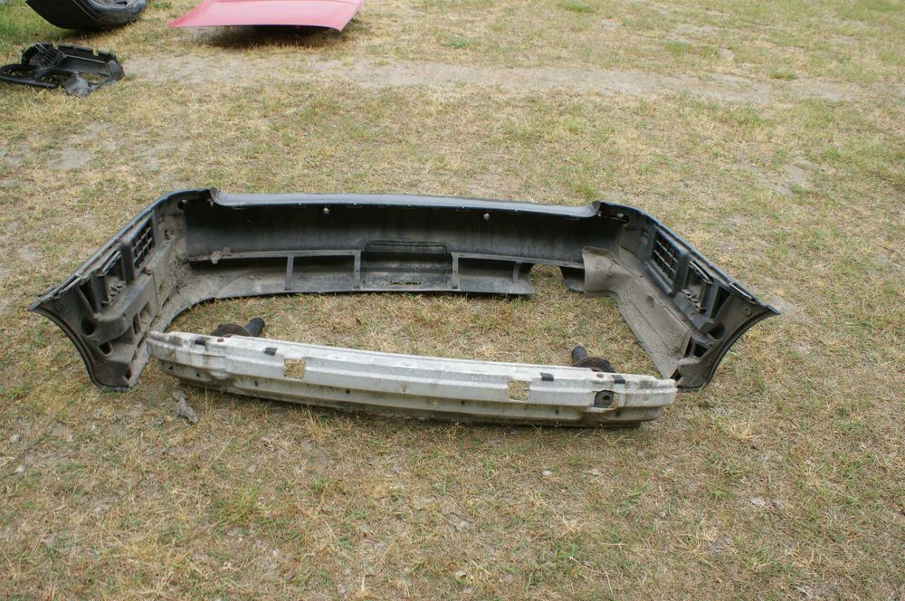 Bmw e39 touring lift zderzak tył belka cosmosschwarz