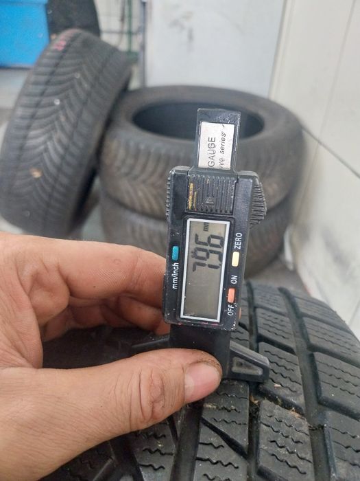 Opona Zimowa Toyo 205/45R17 88H