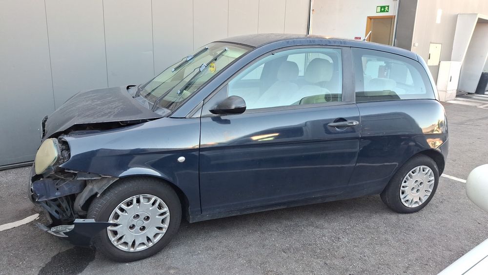 Lancia ypsilion 2003 1.2 8v ref:188a4000