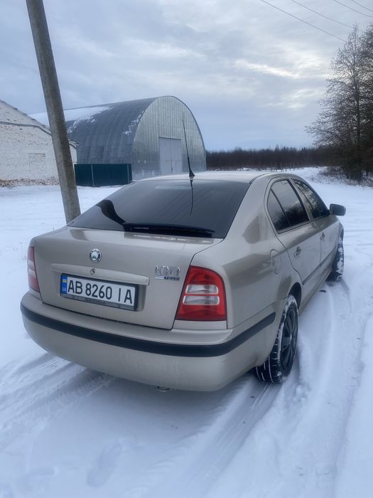 Октаві тур 1.9 тді