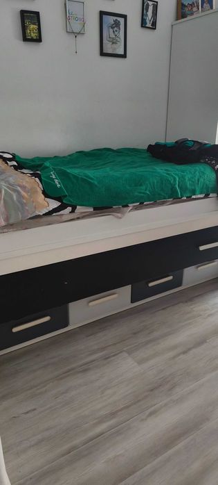 Cama dupla de menina