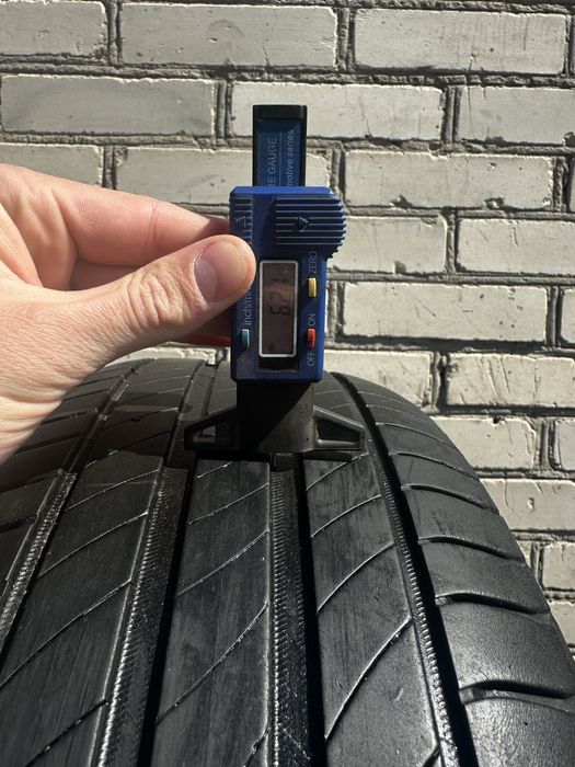 Шини Michelin Primacy 4 215/60 R16 99V (2021 рік) — Комплект 4 шт.