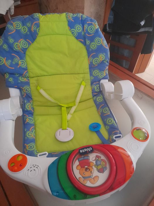 Cadeira de descanso para bebé
Em excelente estado